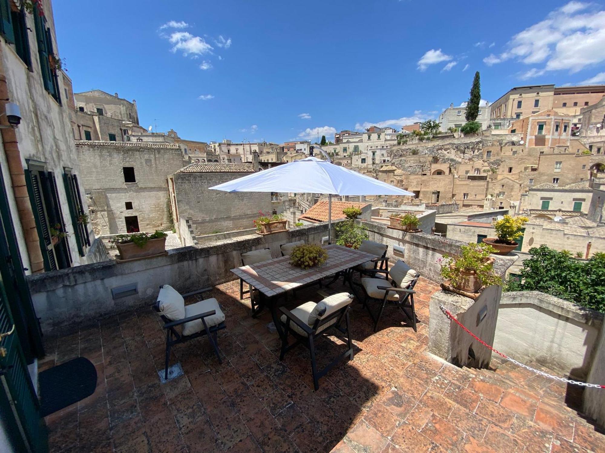 Residence Le Vie Del Mosto Matera Exterior photo